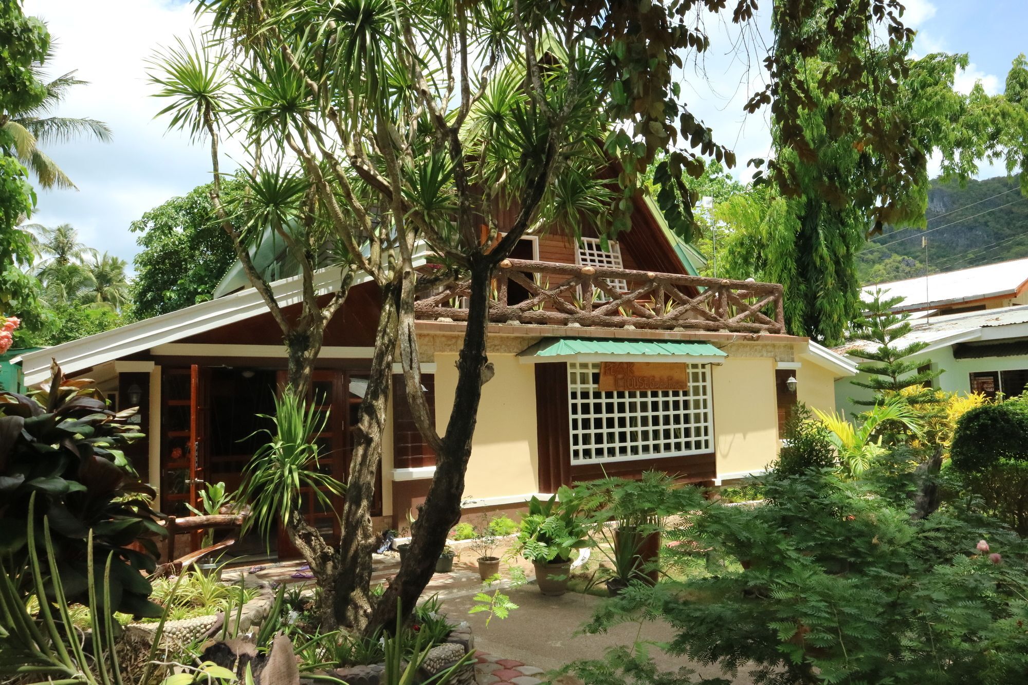 Peak House Garden Pension El Nido Eksteriør bilde